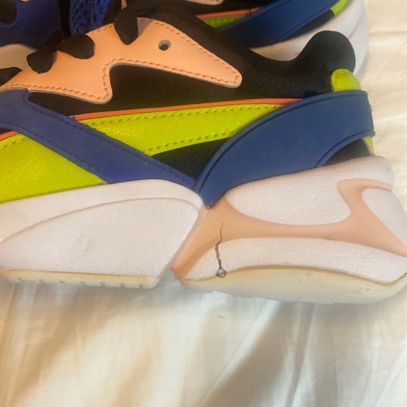 PUMA Women's Nova GRL PWR Low-Top Sneakers - Picture 5 of 7